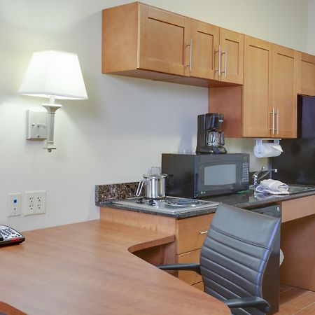 Candlewood Suites Richmond Airport By Ihg Сандстън Екстериор снимка