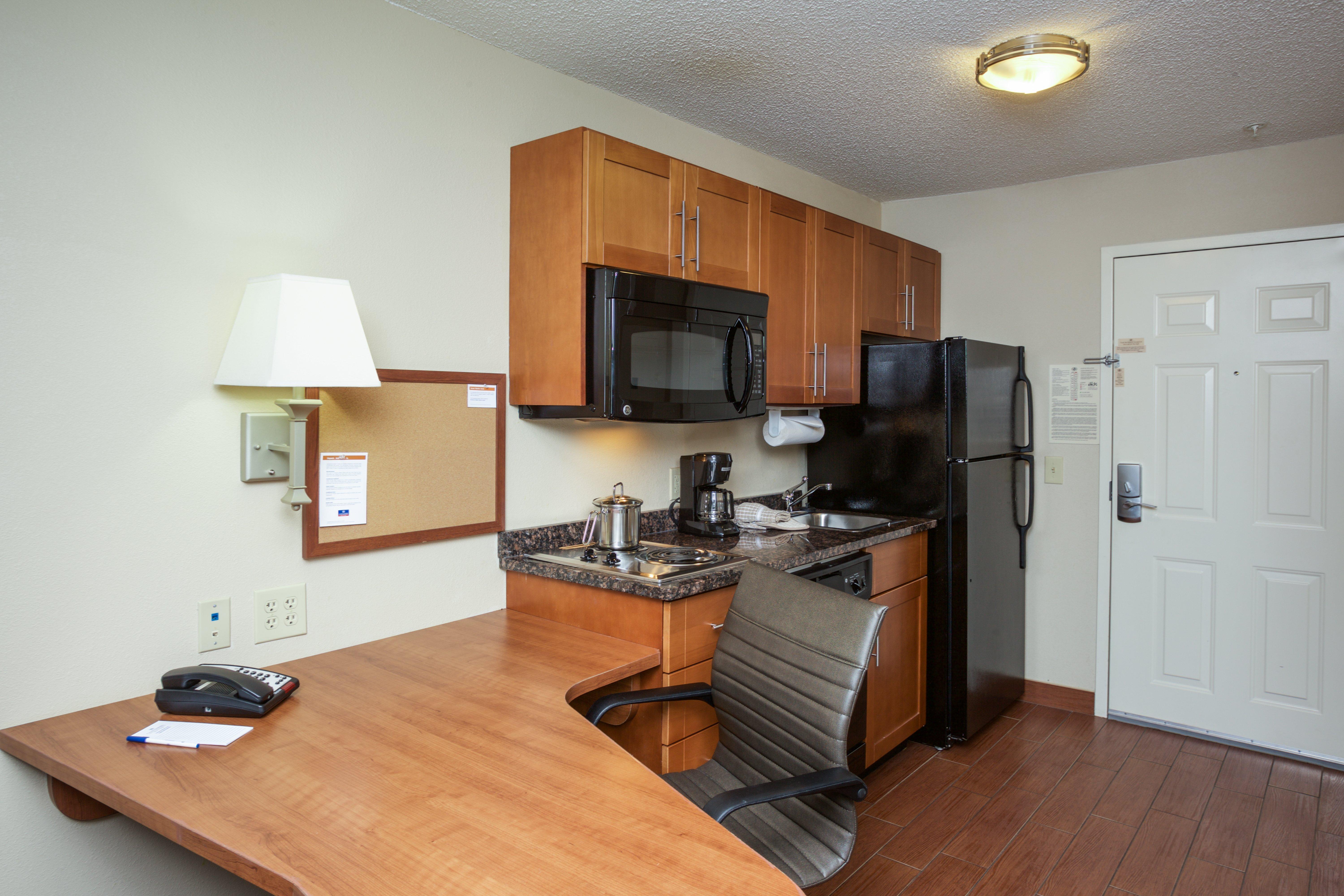 Candlewood Suites Richmond Airport By Ihg Сандстън Екстериор снимка