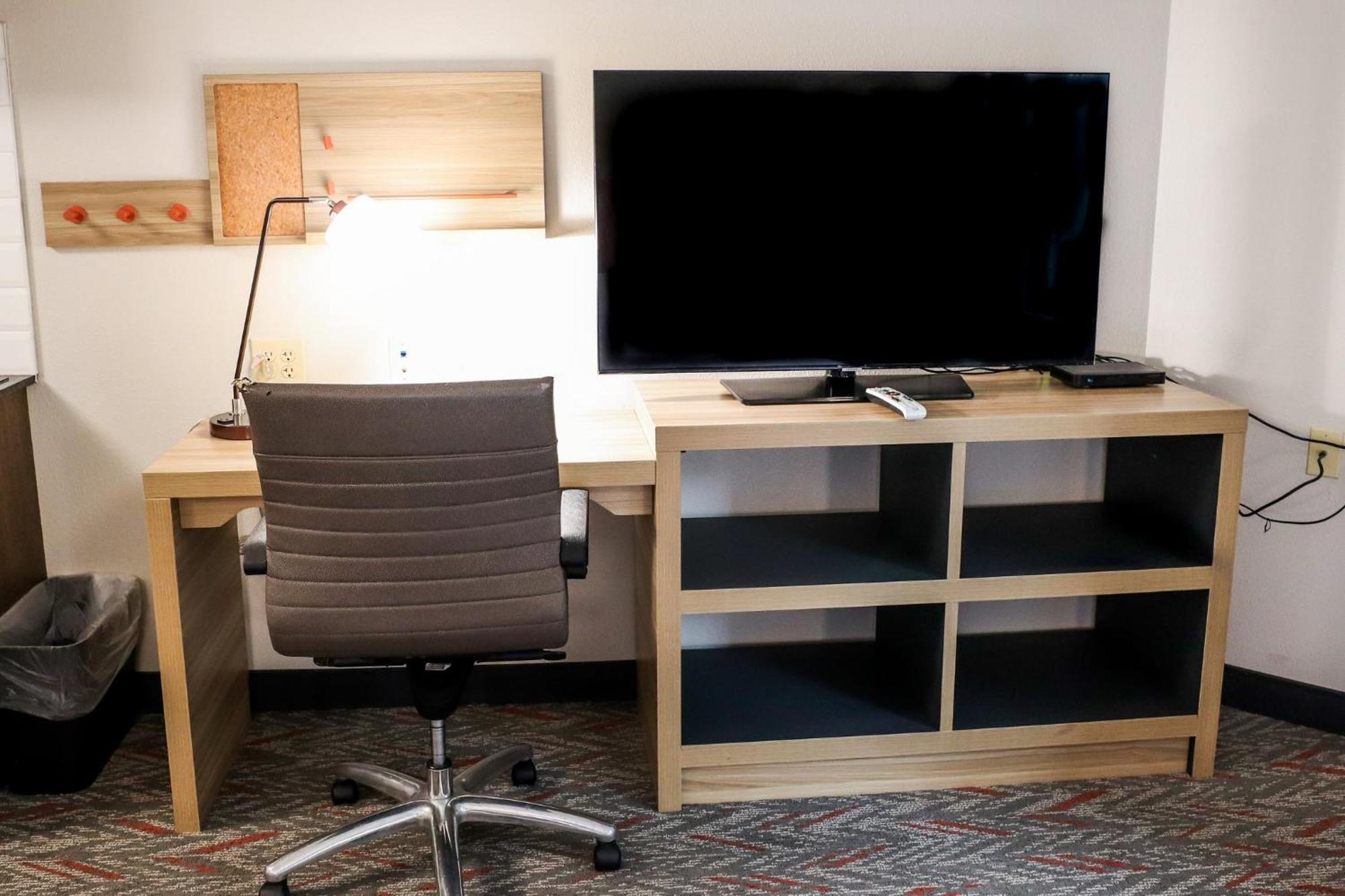 Candlewood Suites Richmond Airport By Ihg Сандстън Екстериор снимка