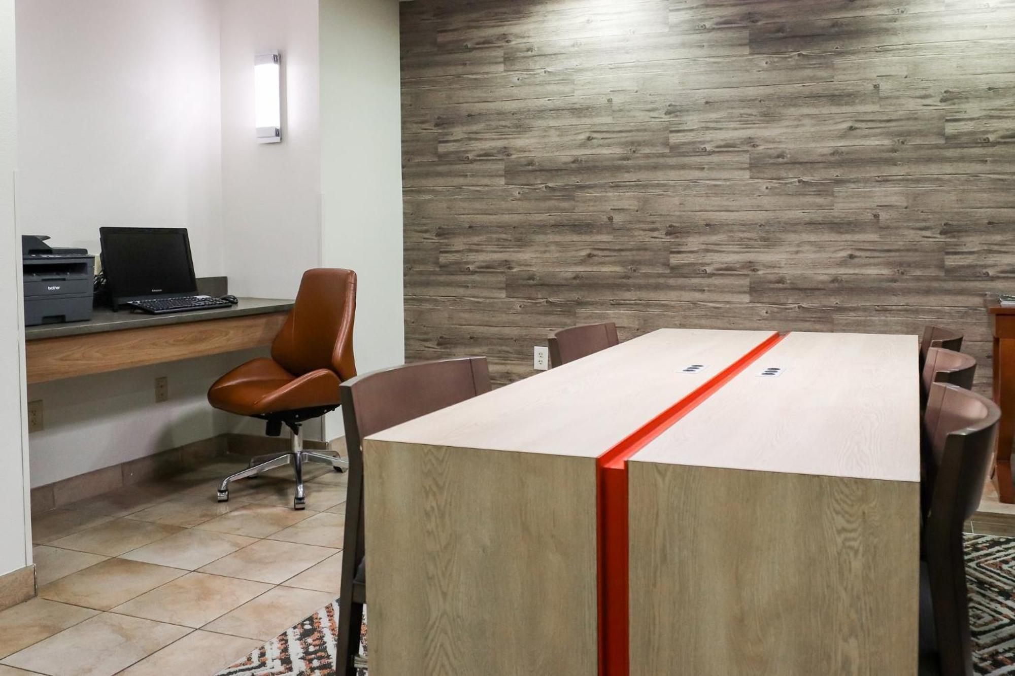 Candlewood Suites Richmond Airport By Ihg Сандстън Екстериор снимка