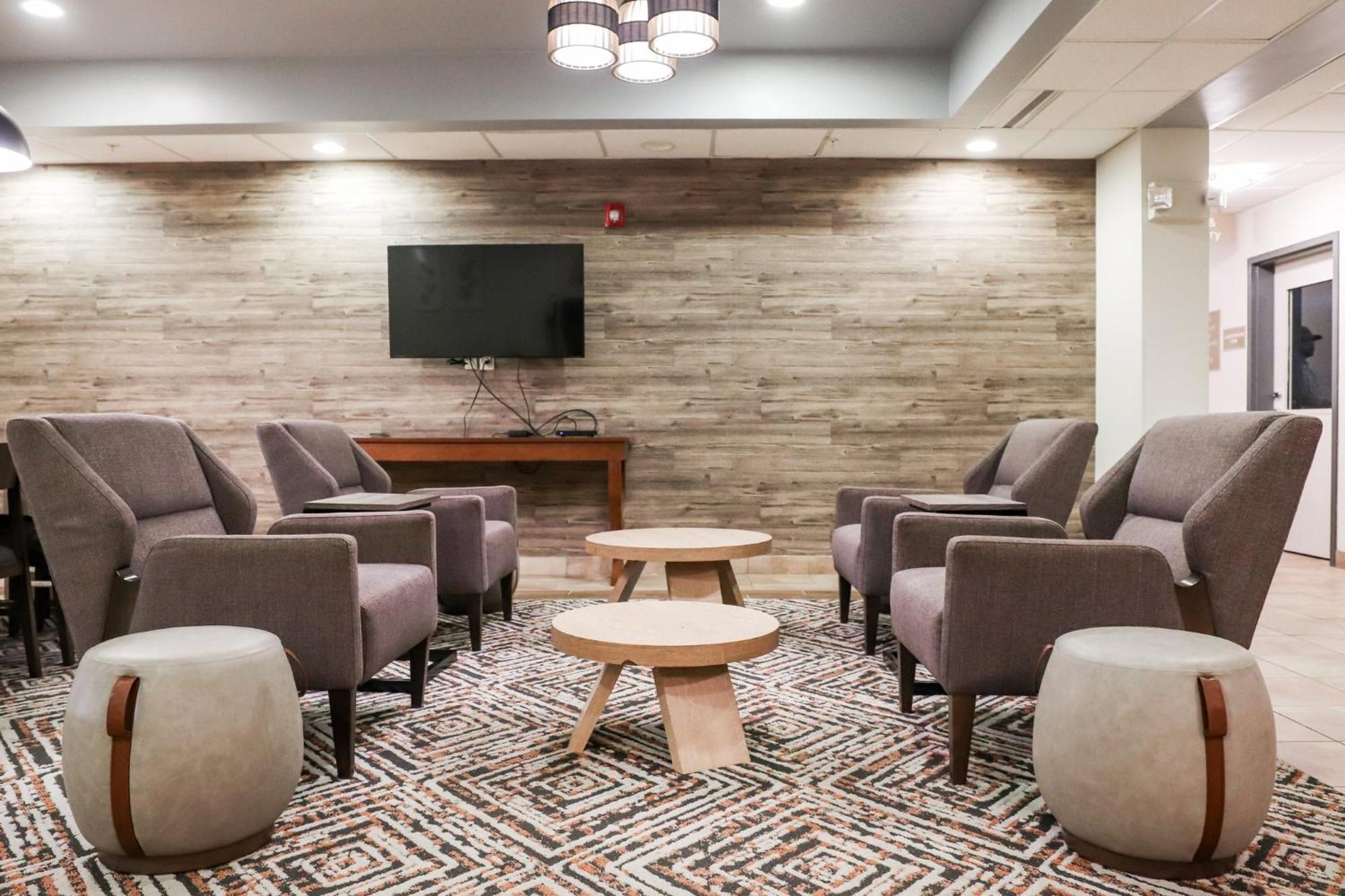Candlewood Suites Richmond Airport By Ihg Сандстън Екстериор снимка